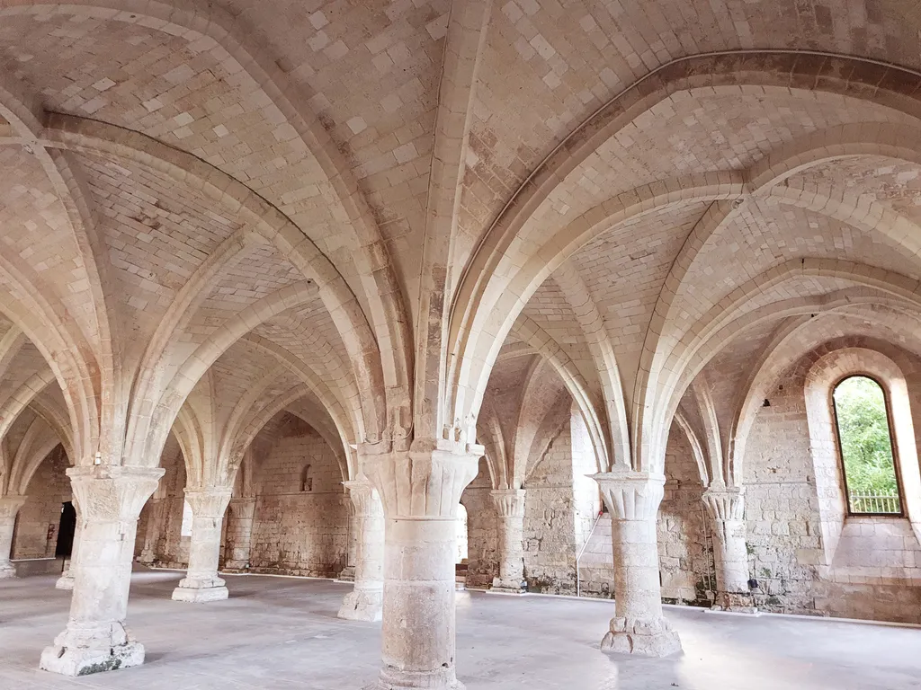 Abbaye de Vaucelles - Salle des moines